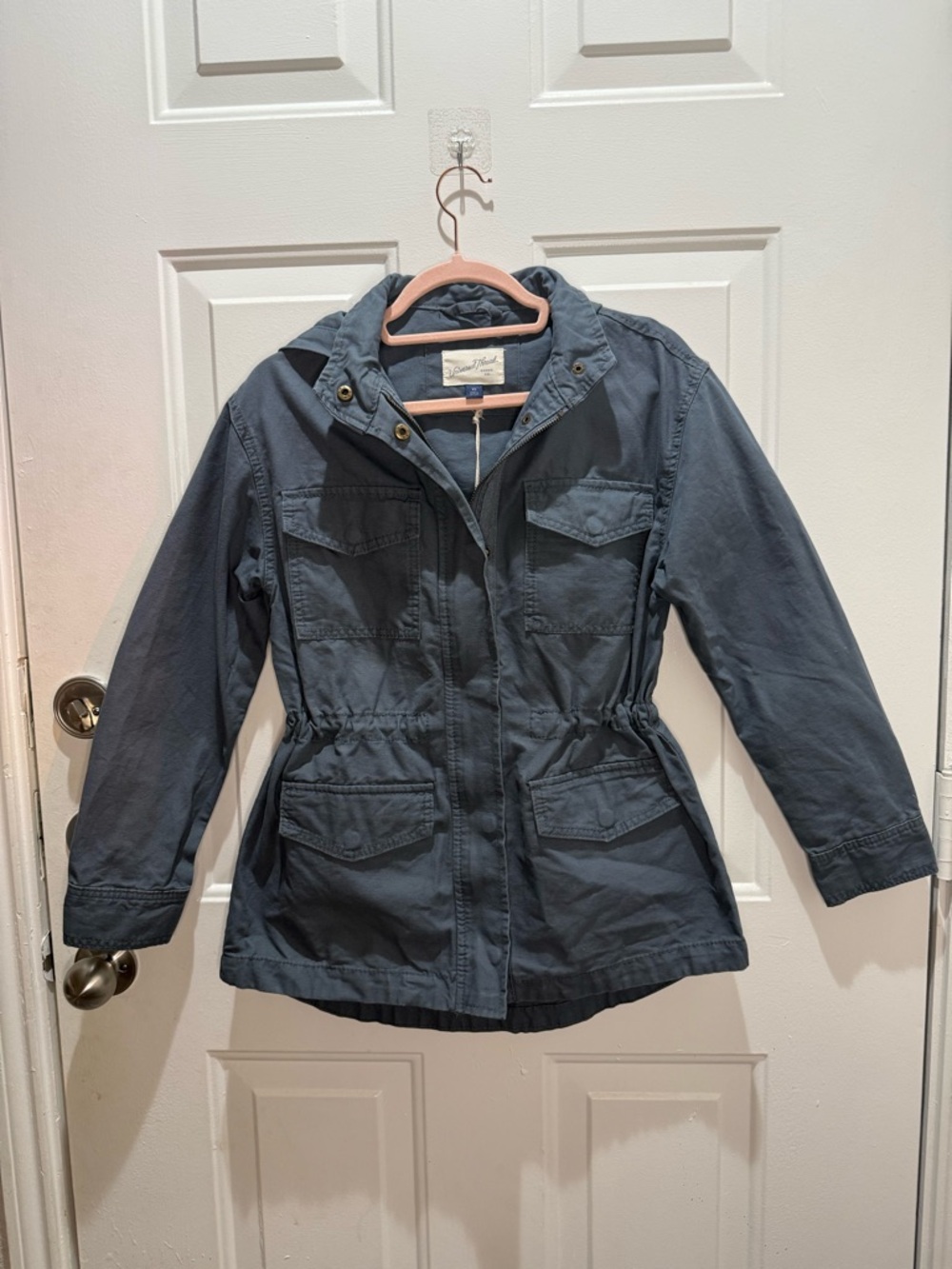 Universal Thread Graphite Utility Jacket with Hood - Picture 2 of 5